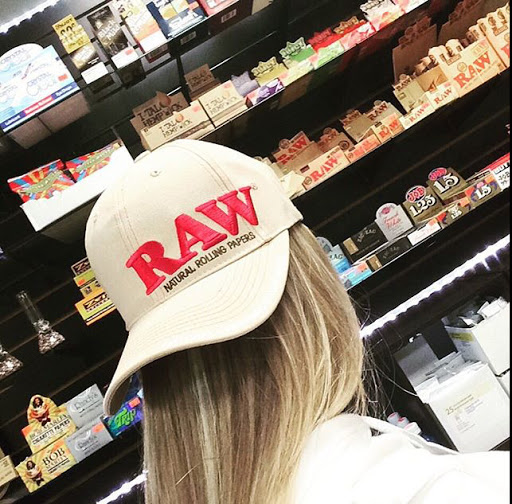 Tobacco Shop «Pipe Dreams Smoke Shop», reviews and photos, 13971 N Cleveland Ave #13, North Fort Myers, FL 33903, USA