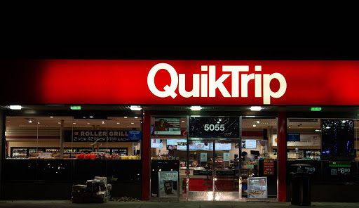 Gas Station «QuikTrip», reviews and photos, 5055 Roe Blvd, Roeland Park, KS 66205, USA