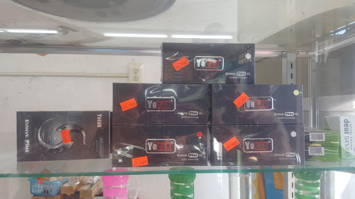 Tobacco Shop «Cigarette Store», reviews and photos, 7530 Auburn Blvd # B, Citrus Heights, CA 95610, USA