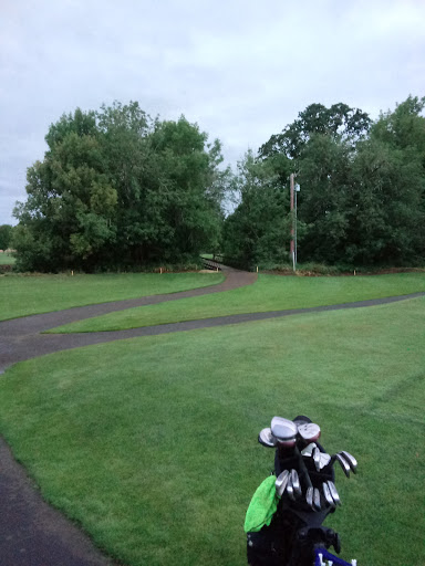 Golf Course «McKay Creek Golf Course & Driving Range», reviews and photos, 1416 NW Jackson St, Hillsboro, OR 97124, USA