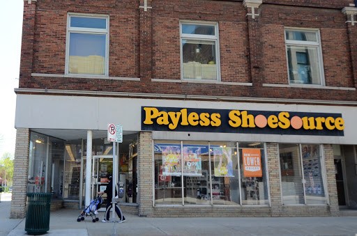 Payless ShoeSource, 1001 W Mitchell St, Milwaukee, WI 53204, USA, 