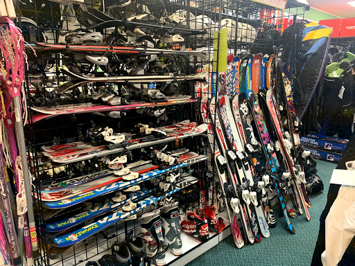 Sporting Goods Store «Play It Again Sports», reviews and photos, 800 S Hover Rd #43, Longmont, CO 80501, USA