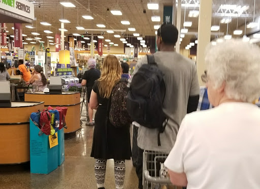 Shopping Mall «Gateway Shopping Center», reviews and photos, 9924 NE Halsey St, Portland, OR 97220, USA