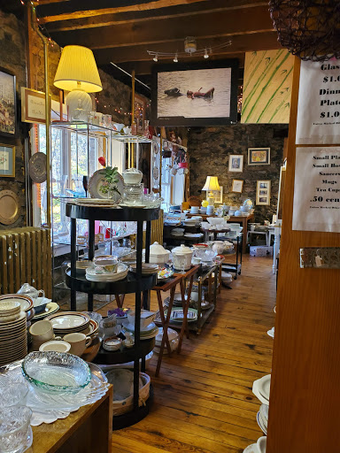 Thrift Store «That Nothing Be Lost Thrift», reviews and photos, 16 Franciscan Way, Garrison, NY 10524, USA