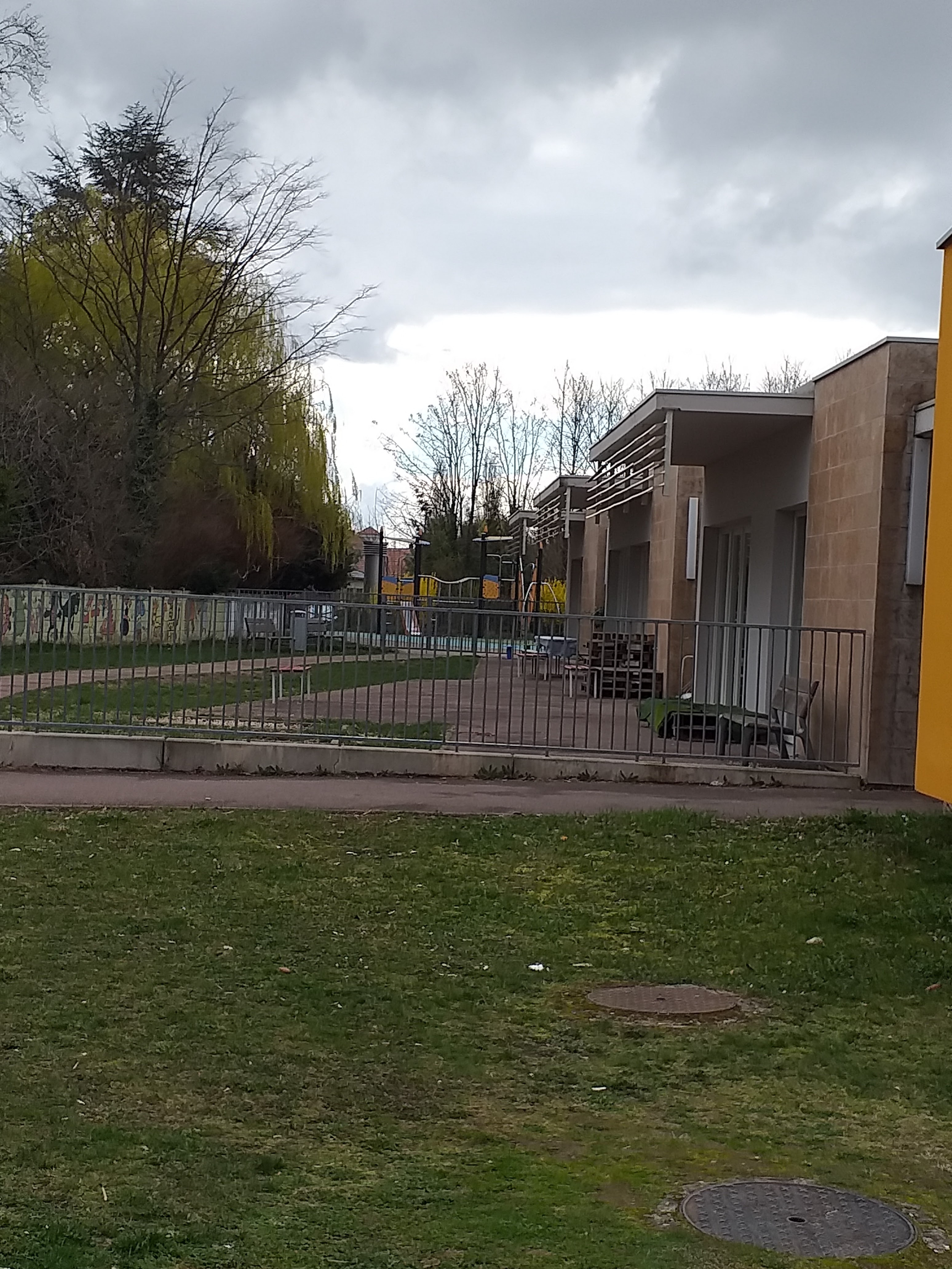 Photo n° 16 de l'avis de Stéphanie.e fait le 26/03/2019 à 10:19