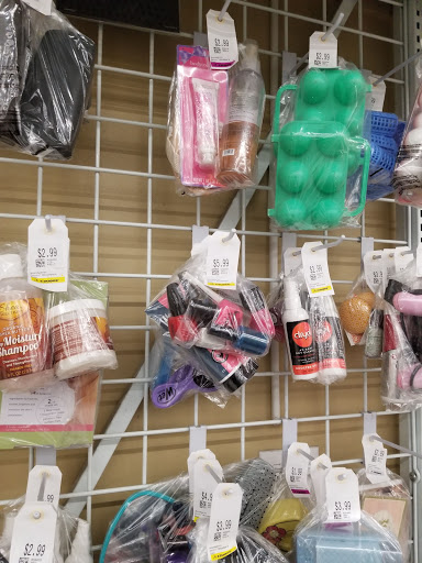 Thrift Store «Savers», reviews and photos, 3900 Tyler St, Riverside, CA 92503, USA