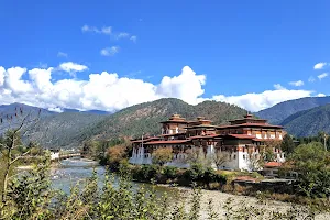 Punakha Dzong སྤུ་ན་ཁ་རྫོང་། image