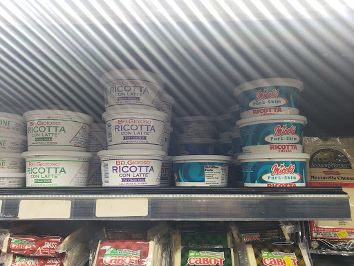 Greengrocer «Hyde Park Produce Market», reviews and photos, 1226 E 53rd St, Chicago, IL 60615, USA