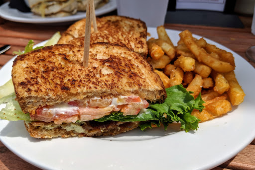 Winery «Chandler Hill Vineyards», reviews and photos, 596 Defiance Rd, Defiance, MO 63341, USA