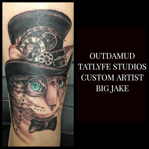 Explore pen tattoo ideas, creative tattoo ideas in Savannah, available at Tatlyfe Studios