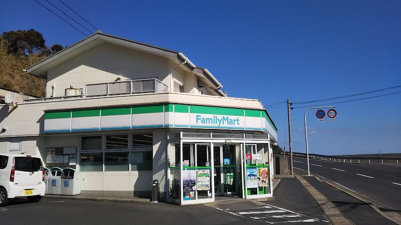 ファミリーマート 生月大橋店