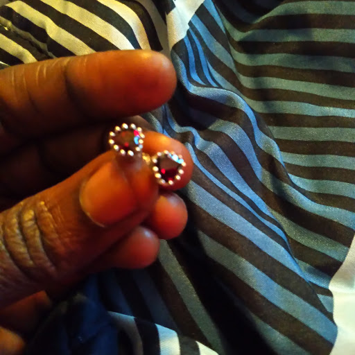 Jewelry Store «Zales - The Diamond Store», reviews and photos, 2929 Turner Hill Rd, Lithonia, GA 30038, USA