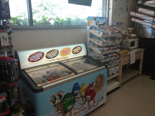 Convenience Store «E-Z Mart», reviews and photos, 9968 W Front St, Empire, MI 49630, USA