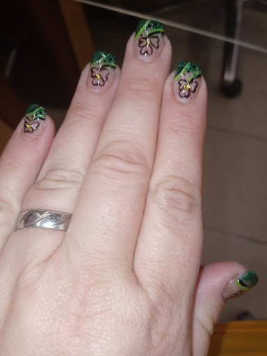 Nail Salon «Finest Nail & Tanning Salon», reviews and photos, 868 US-129 #11, Cleveland, GA 30528, USA