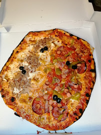 Plats et boissons du Pizzas à emporter Pizza Carl à Romagnat - n°2