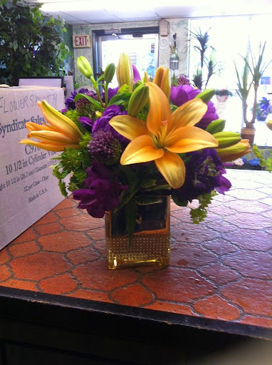 Florist «McCandless Floral», reviews and photos, 8105 Perry Hwy, Pittsburgh, PA 15237, USA