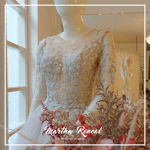 Martha Roncal Atelier