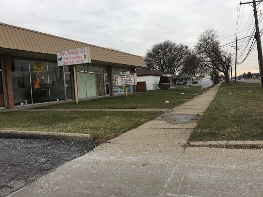 Indian Grocery Store «Kuttanadan Grocery store ( INDIAN GROCERY & ALL INDIAN FISH )», reviews and photos, 2830 E 14 Mile Rd, Warren, MI 48092, USA