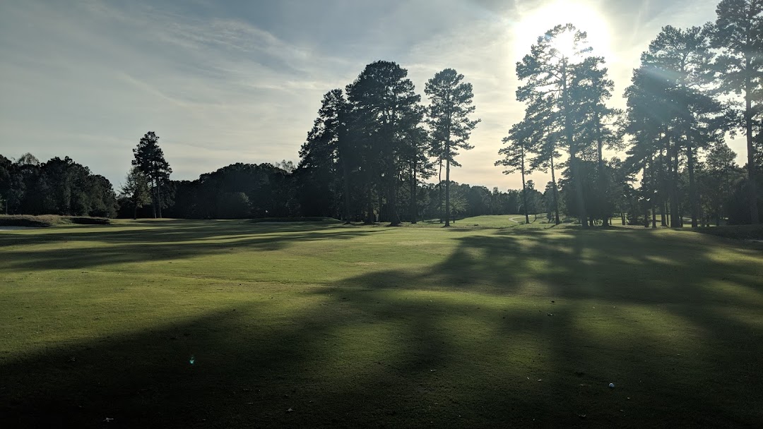 Forest Oaks Country Club