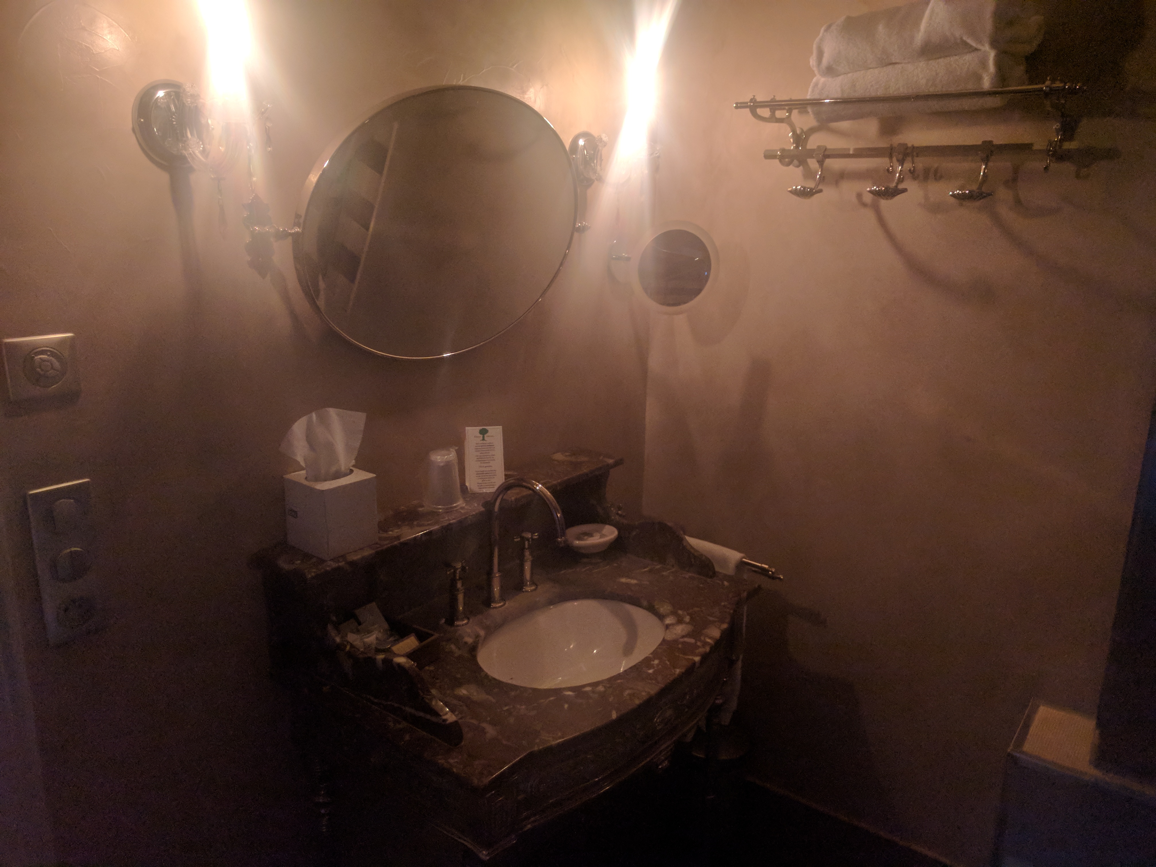 Photo n° 8 de l'avis de Erwin.. fait le 09/09/2017 à 11:14