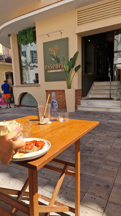 Essència Brunch & Lunch - Carrer de Bastió, 29, 07703 Maó, Illes Balears, Spain