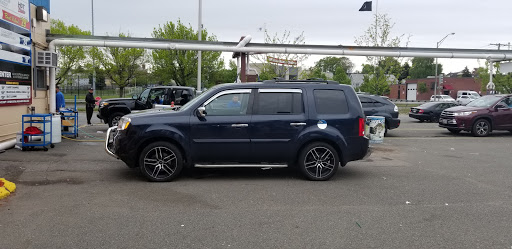 Car Wash «Simoniz Car Wash», reviews and photos, 1970 Revere Beach Pkwy, Everett, MA 02149, USA