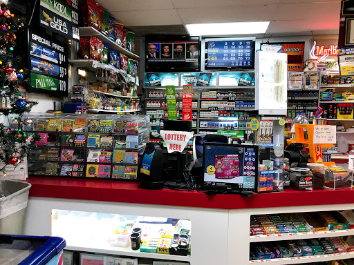 Convenience Store «Endicott Mini Mart», reviews and photos, 132 W Main St, Endicott, NY 13760, USA
