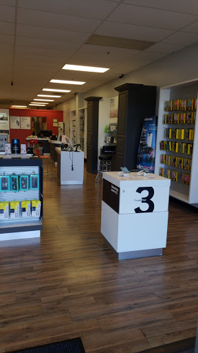 Cell Phone Store «TCC, Verizon Wireless Premium Retailer», reviews and photos, 821 Gap Newport Pike, Avondale, PA 19311, USA