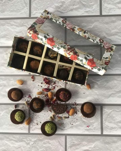 Chocolics Chocolates| Buy Best chocolate gifts online | Delivery in Delhi Gurgaon Noida Faridabad Ghaziabad | Same day delivery | All India delivery| Diwali gifts |