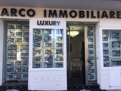 ARCO IMMOBILIARE LUXURY NAPOLI VIA DEI MILLE 16 IMMOBILI DI LUSSO