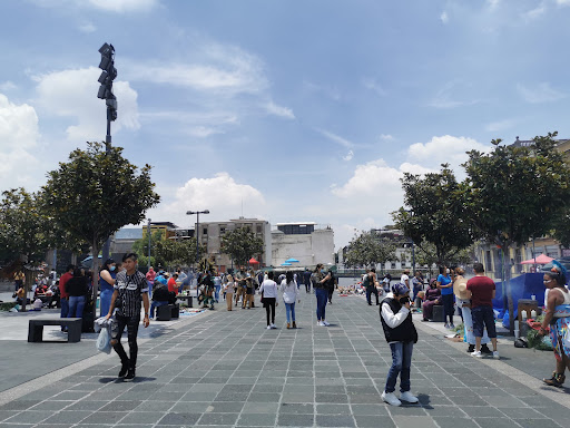 Plaza Manuel Gamio
