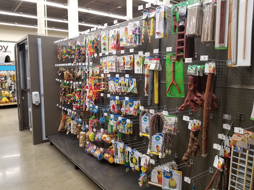 Pet Supply Store «Petco Animal Supplies», reviews and photos, 1945 W Palmetto St #250, Florence, SC 29501, USA