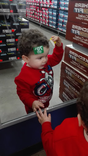 Shoe Store «SKECHERS Factory Outlet», reviews and photos, 350 N Dysart Rd, Goodyear, AZ 85338, USA