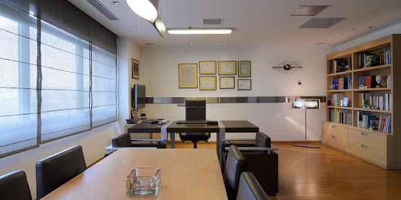 Eyecare Centre Diathlasis - Eyecare Centre Diathlasis