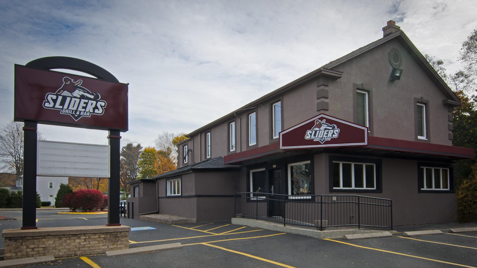 Sliders Grill & Bar - Plainville, CT 06062