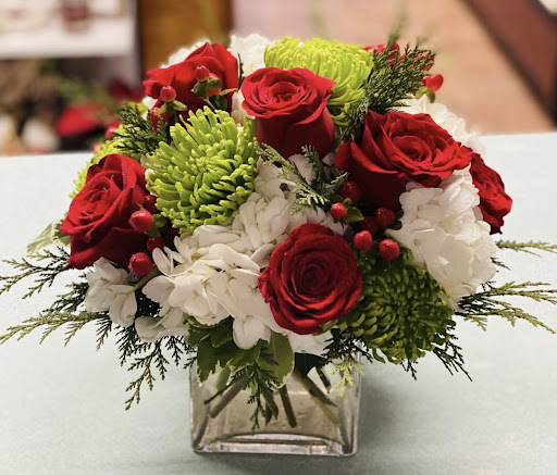 Florist «Tall Tree Floral Designs», reviews and photos, 143 Medford Ave, Patchogue, NY 11772, USA