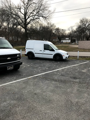 Used Car Dealer «Hollywood Motor Co.», reviews and photos, 9500 St Charles Rock Rd, Breckenridge Hills, MO 63114, USA