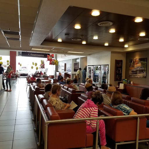 Toyota Dealer «Central Florida Toyota», reviews and photos, 11020 S Orange Blossom Trail, Orlando, FL 32837, USA