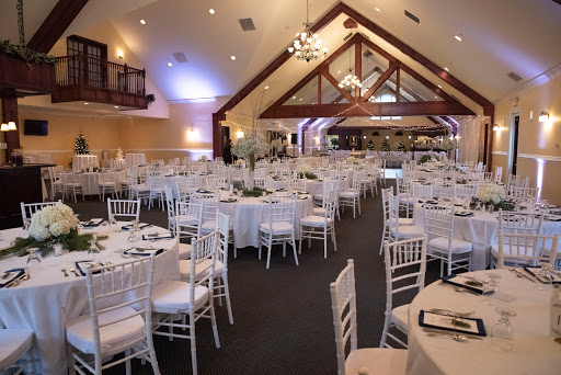 Wedding Venue «Golden Glow Ballroom», reviews and photos, 2950 S Graham Rd, Saginaw, MI 48609, USA