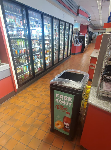 Gas Station «QuikTrip», reviews and photos, 7500 Denton Hwy, Watauga, TX 76148, USA