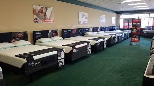Mattress Store «Mattress Firm Green Valley», reviews and photos, 5121 Business Center Dr Ste 104, Fairfield, CA 94533, USA