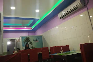 Ma'amir Restaurant image