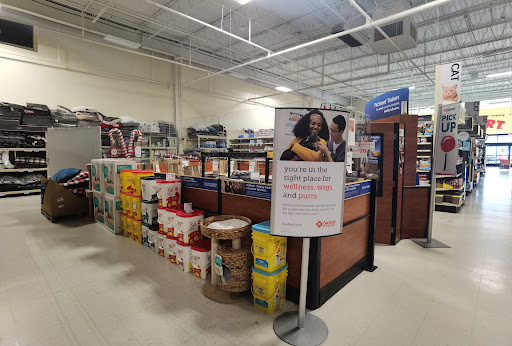 Pet Supply Store «PetSmart», reviews and photos, 1550 Butterfield Rd, Downers Grove, IL 60515, USA