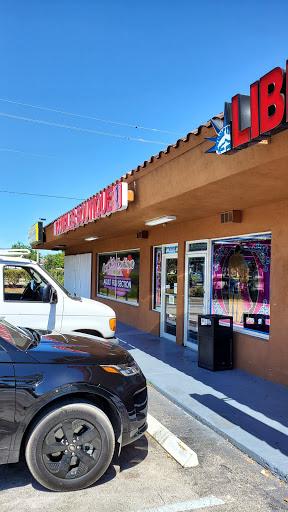 Landscaper «Southern Exposure Couples», reviews and photos, 2304 US-1, Fort Pierce, FL 34982, USA