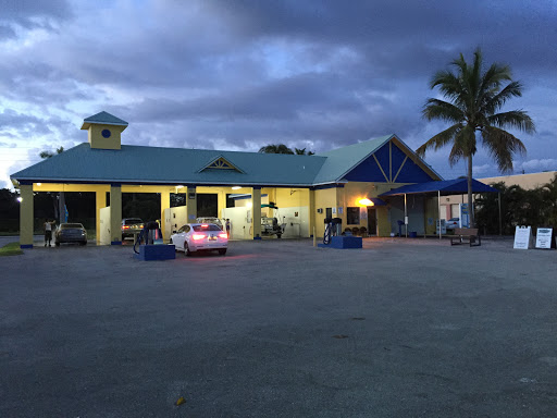 Spot on Car Wash & Auto Spa en Fort Myers