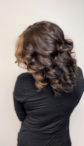 Hair Salon «Kate Emilies A Salon», reviews and photos, 54 Pembroke Rd #6, Danbury, CT 06811, USA