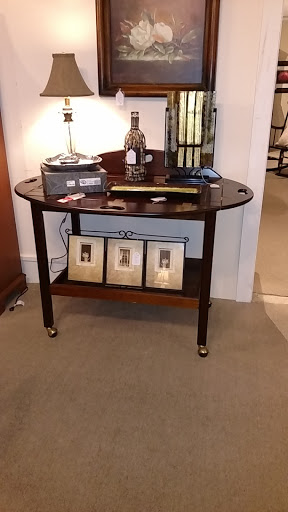 Consignment Shop «What A Find», reviews and photos, 154 Huttleston Ave, Fairhaven, MA 02719, USA
