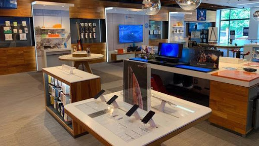 Cell Phone Store «AT&T», reviews and photos, 973 Emmet St N c, Charlottesville, VA 22903, USA