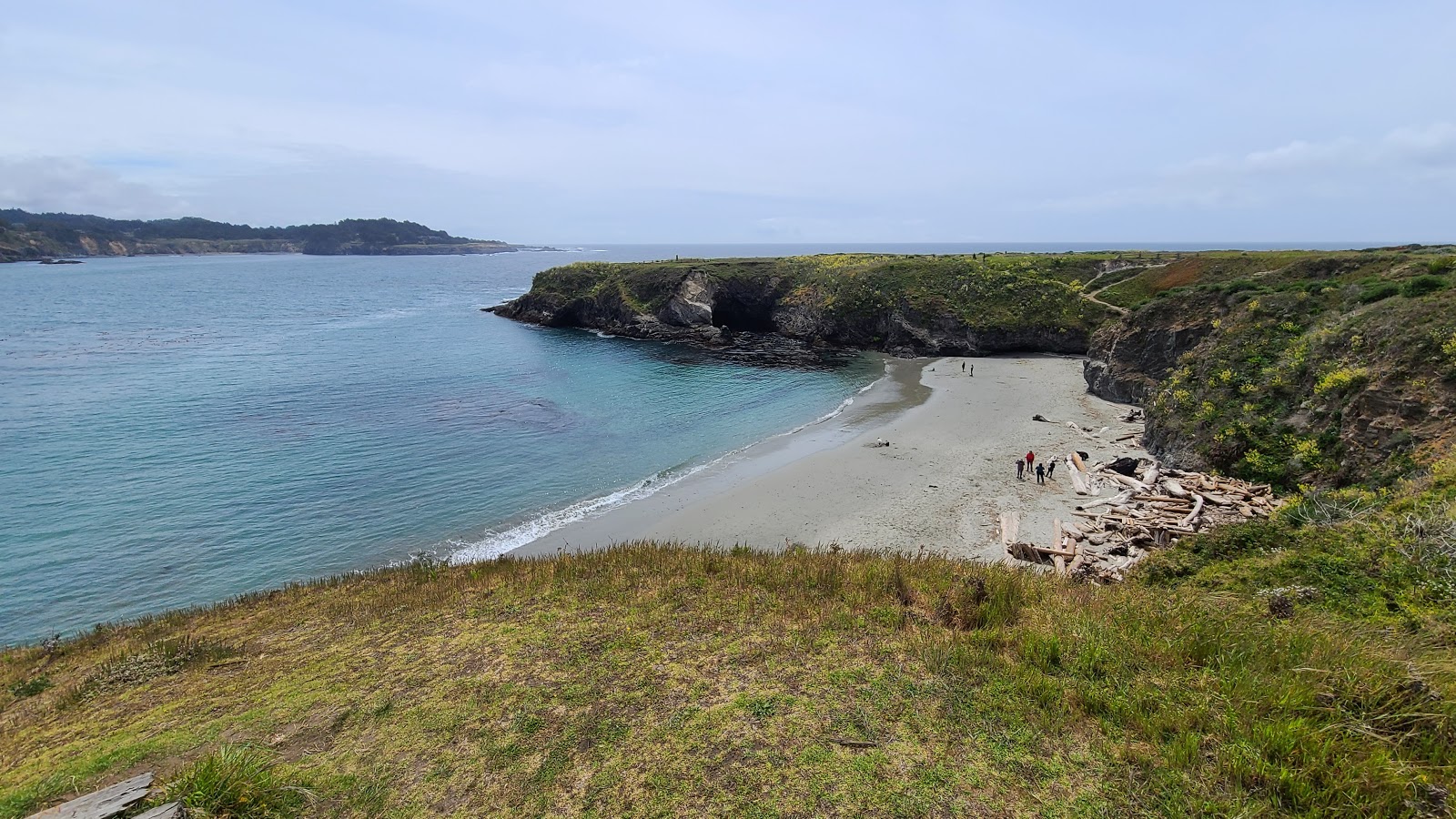 Foto van Portuguese Beach met gemiddeld niveau van netheid