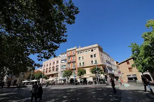 Plaça Vella image